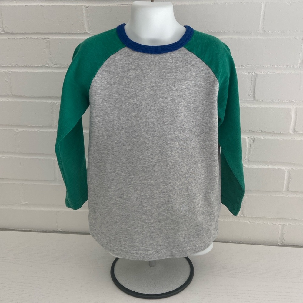 Boys Kids Boden Raglan Sleeve Green And Gray Kids Casual Comfy Shirt Size 5-6